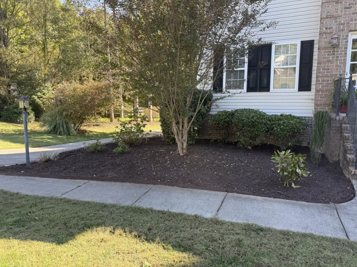 Professional mulch installation in Oak Ridge NC